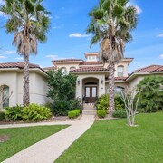 Top 10 Hotels In Helotes Tx 75 Hotel Deals On Expedia San Antonio Villa
