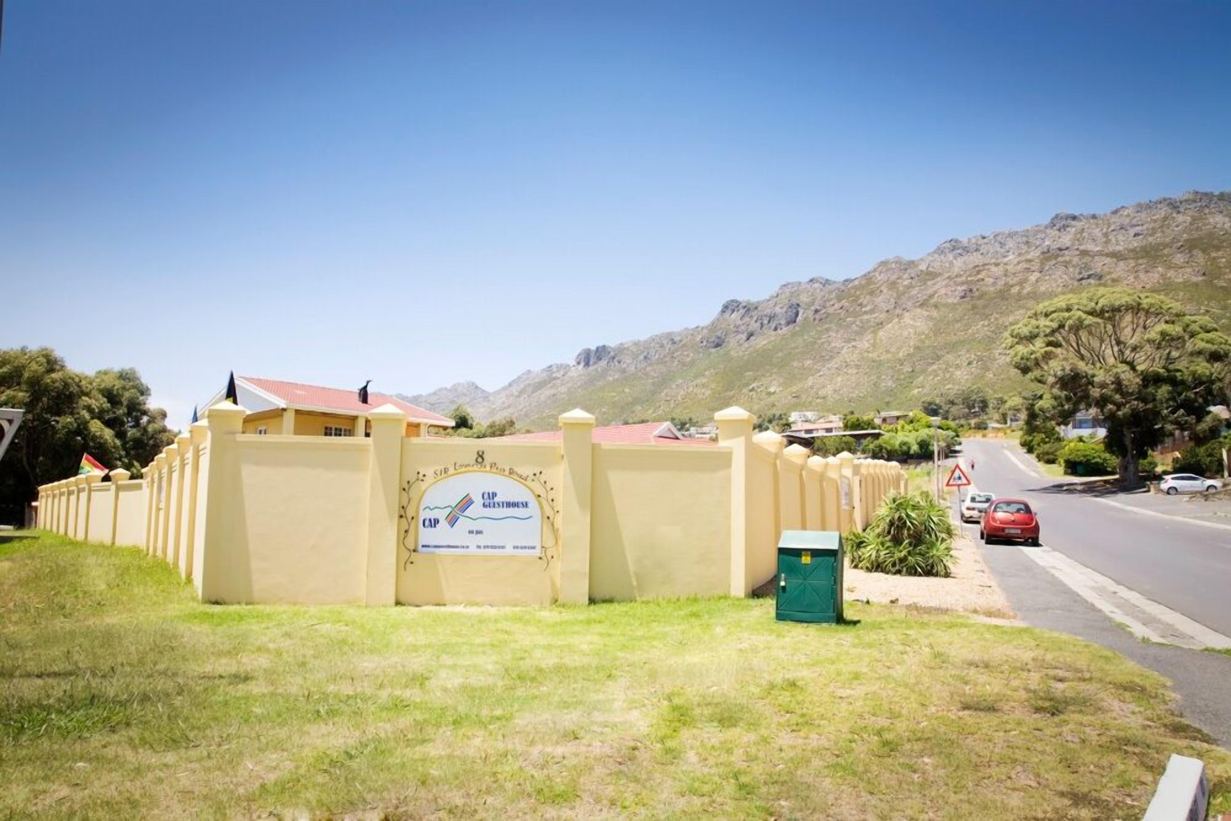 Cap Ou Pas Cap Guesthouse in Gordonʼs Bay, South Africa
