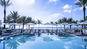 4 outdoor pools