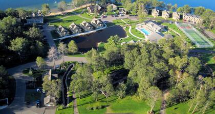 Kavanaugh's Sylvan Lake Resort