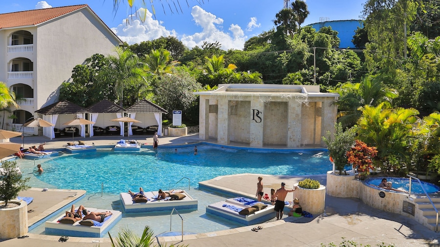 Presidential Suites by Lifestyle - All Inclusive