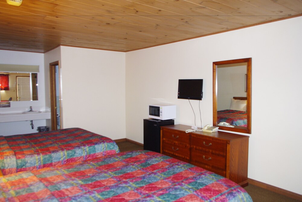 Western Holiday Motel, Alma 60 Room Prices & Reviews Travelocity