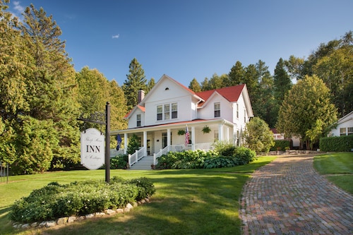 Best Lodges In Door County For 2020 Find Cheap 60 Lodges