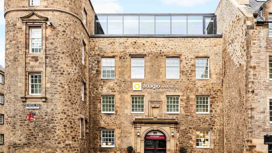 Aparthotel Adagio Edinburgh Royal Mile