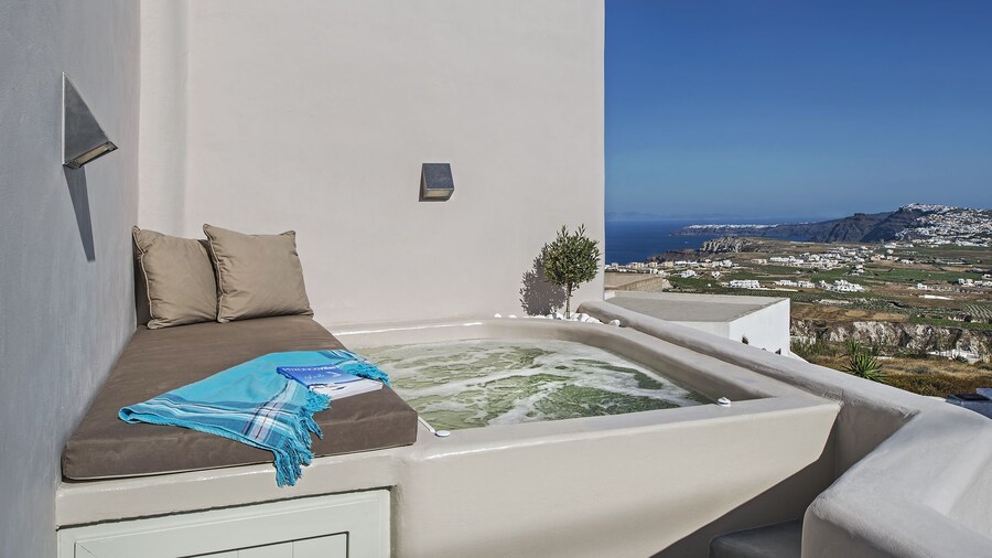 Pyrgos Terrace House
