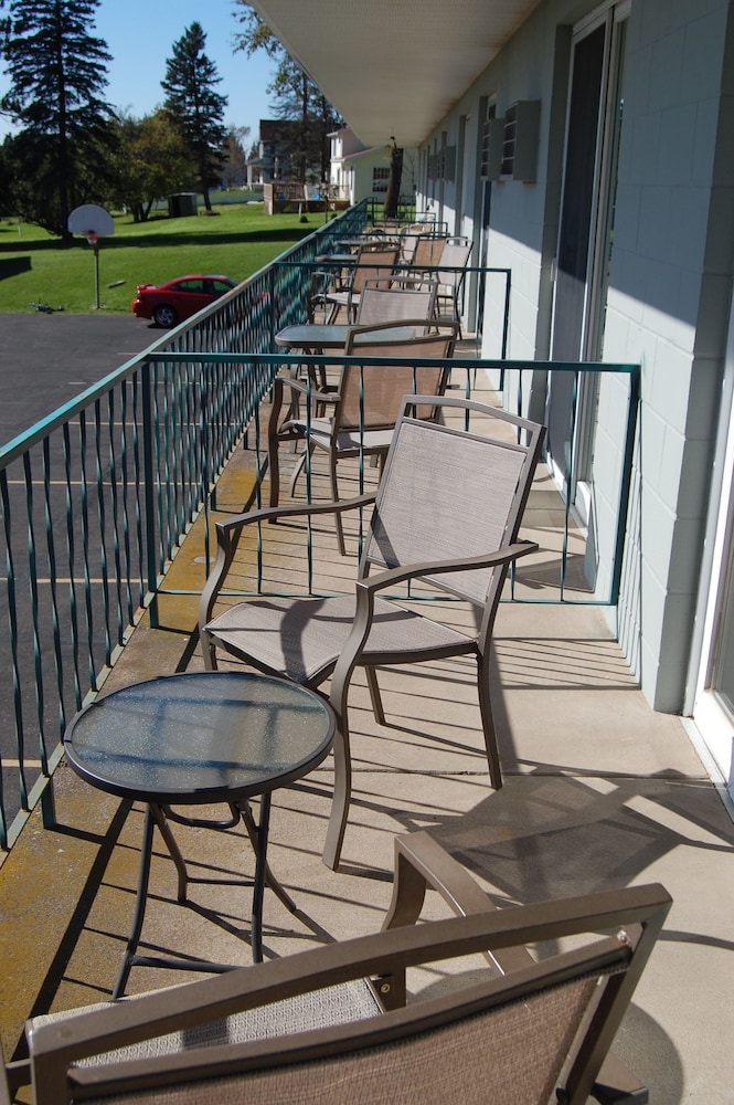 Northwoods Inn & Cottages, Barnum 89 Room Prices & Reviews Travelocity