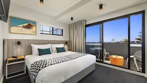 Premium bedding, pillow top beds, in-room safe, desk