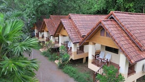 เตียงเสริม (คิดค่าบริการ), บริการ WiFi ฟรี