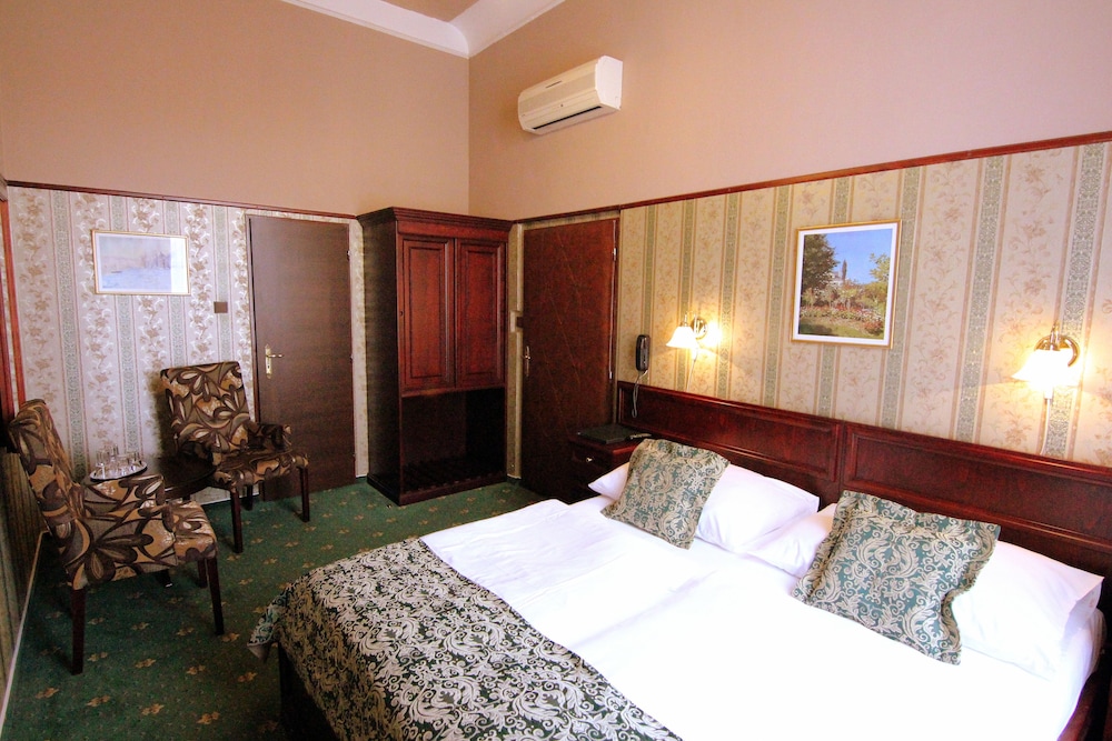 Photo - Old Prague Hotel