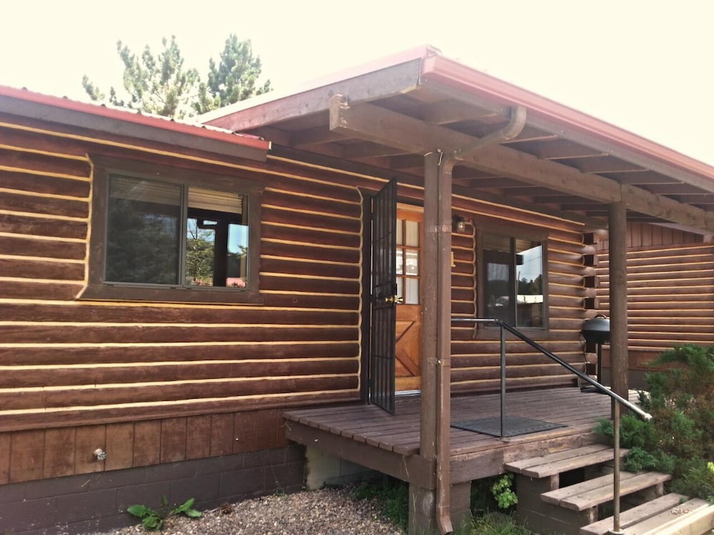 Little Colorado Cabins In Springerville Hotel Rates Reviews On
