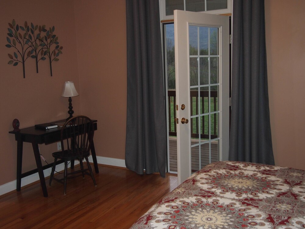 Glassy View Bed And Breakfast Glassy View Bed And Breakfast