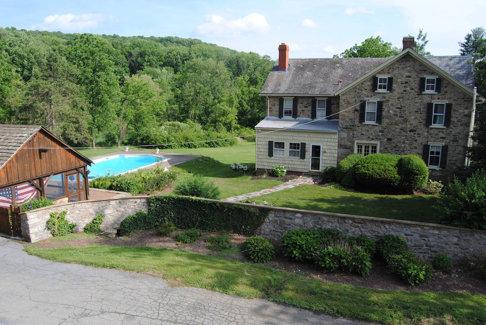 Meadowbrook Farm in Zionsville, United States