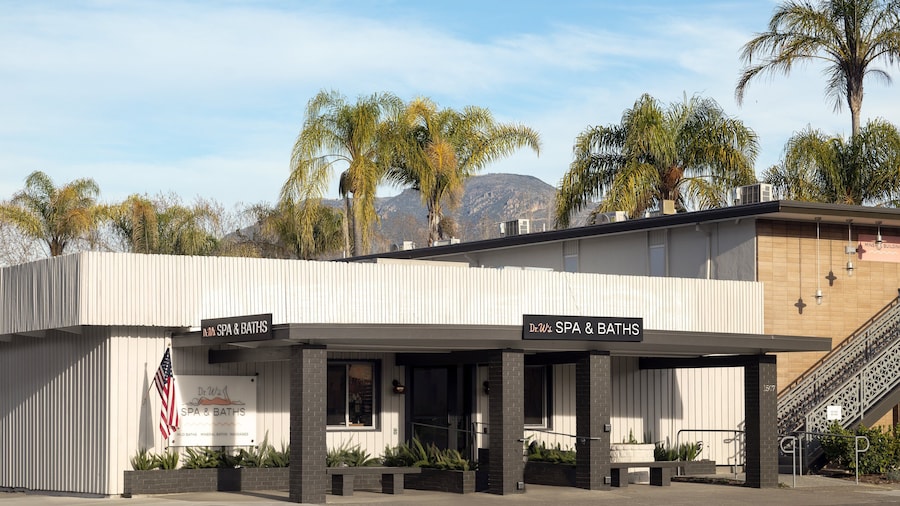 Dr. Wilkinson's Backyard Resort and Mineral Springs, a Member of Design Hotels