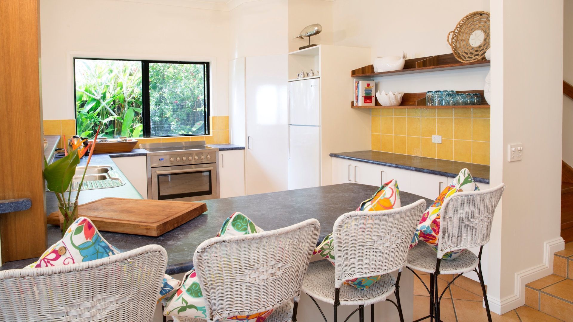 Absolute Beachfront Bliss at Newell Beach