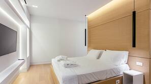 In-room safe, desk, soundproofing, iron/ironing board