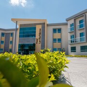 hoteles con piscina en neiva reserva