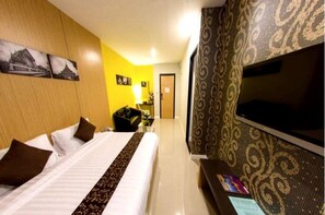 Grand Suite Room | Minibar, rollaway beds, free WiFi