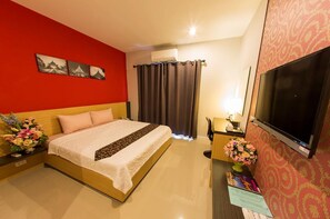 Deluxe Double Room | Minibar, rollaway beds, free WiFi