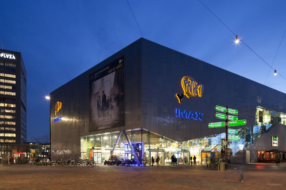 Easy Hotel Arena Boulevard Amsterdam Easy Hotel Arena Boulevard Amsterdam