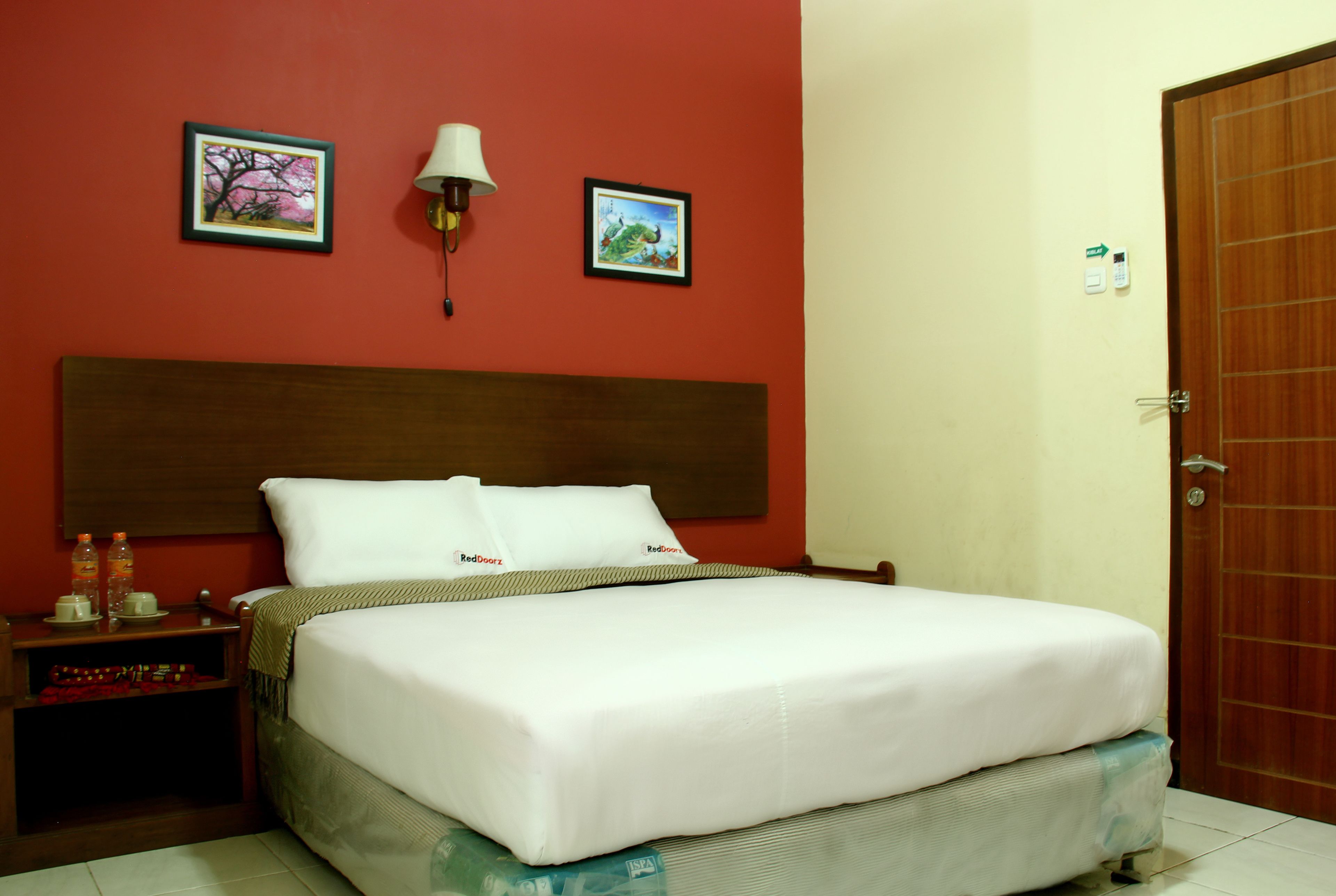 Capital O3270 Hotel Arimbi Baru Dewi Sartika In Bandung Expedia