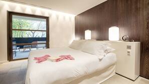 Literie de qualité supérieure, surmatelas, minibar