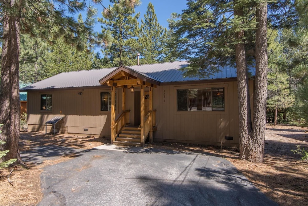 Ramsey 3 Bedroom Holiday Home By Tahoe Truckee In Tahoe Donner
