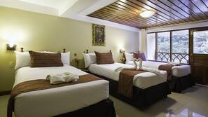Cofres nos quartos, Wi-Fi de cortesia, roupa de cama