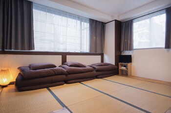 Beehive Hostel Osaka Deals Reviews Osaka Jpn Wotif Beehive Hostel Osaka Deals Reviews Osaka Jpn Wotif
