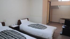 1 bedroom, in-room safe, free cots/infant beds, free WiFi
