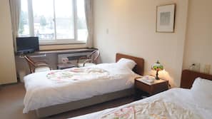 1 bedroom, in-room safe, free cots/infant beds, free WiFi