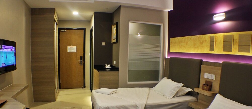 The Gem Hotel Beaufort Reviews Photos Rates Ebookers Previous Image 3 Total Items