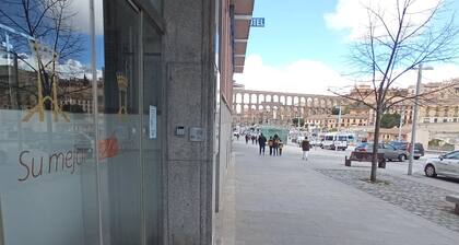 Hotel ELE Acueducto