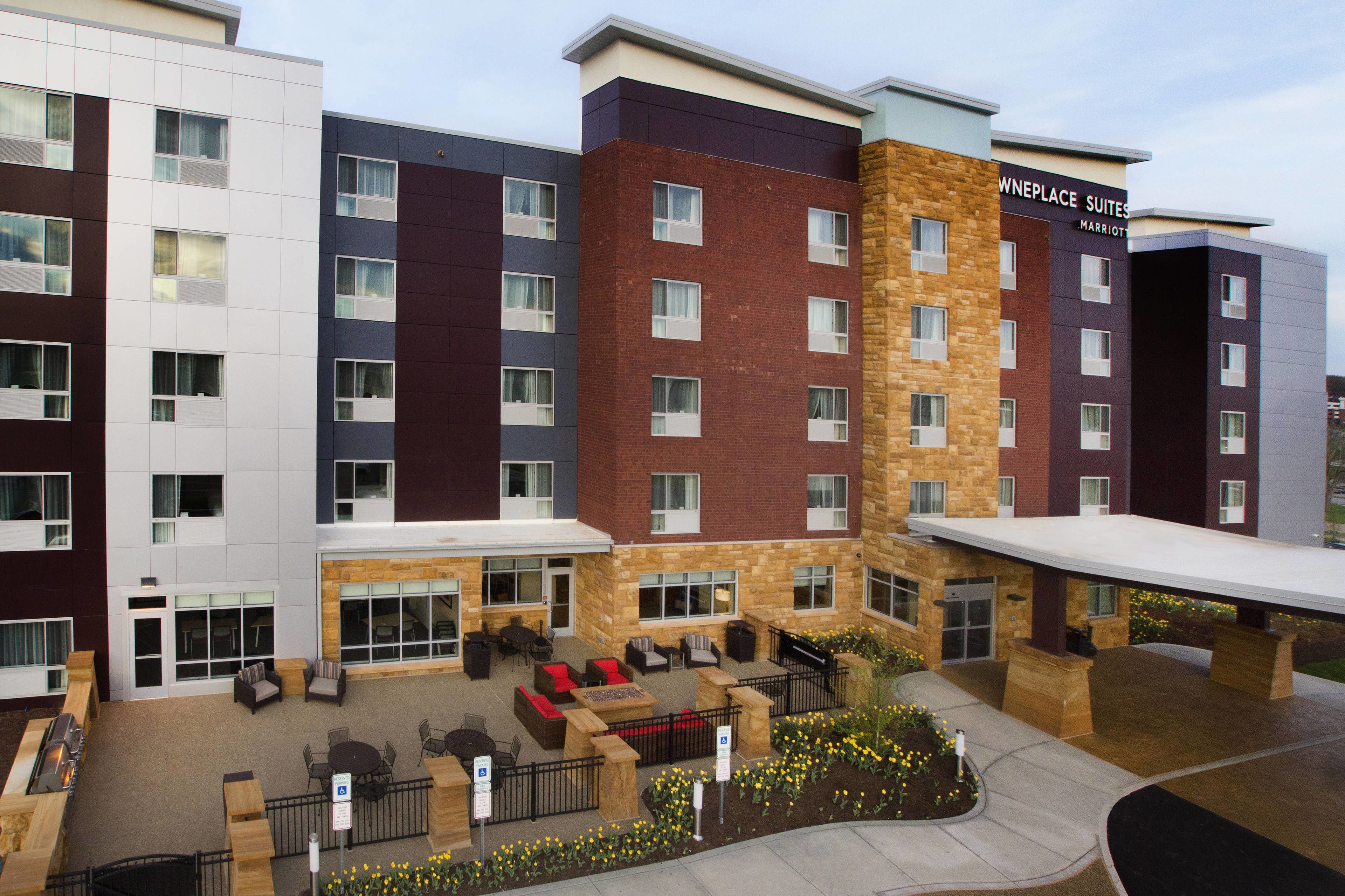 Towneplace Suites By Marriott Pittsburgh Cranberry Township In Cranberry Township Pa Expedia