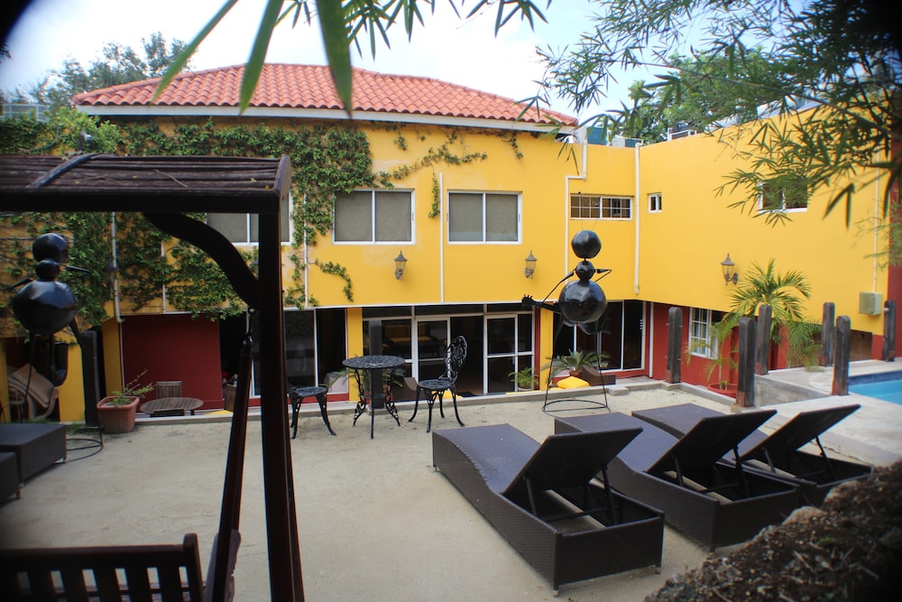 Altamont West Hotel in Montego Bay Best Rates Deals on Orbitz Altamont West Hotel in Montego Bay Best Rates Deals on Orbitz
