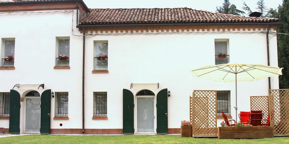 B&B Le Stanze del Belriguardo in Voghenza, Italy