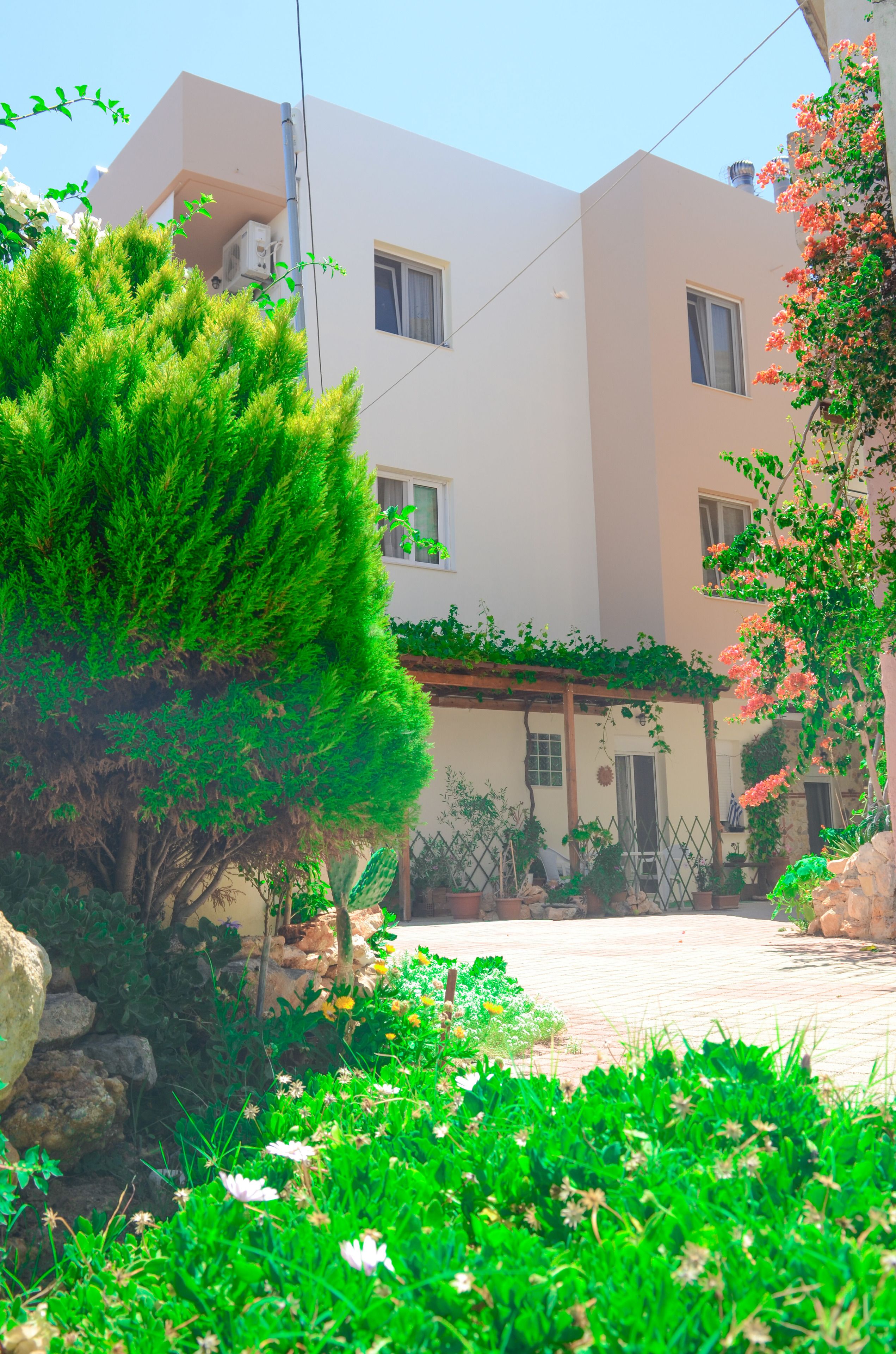Home Suites in Hersonissos, Greece
