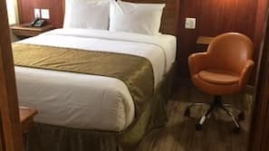 Premium bedding, in-room safe, desk, iron/ironing board