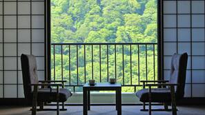 In-room safe, blackout drapes, iron/ironing board, free WiFi