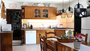 Fridge, microwave, oven, hob