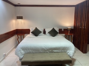Deluxe Double Room | Minibar, laptop workspace, free WiFi, bed sheets
