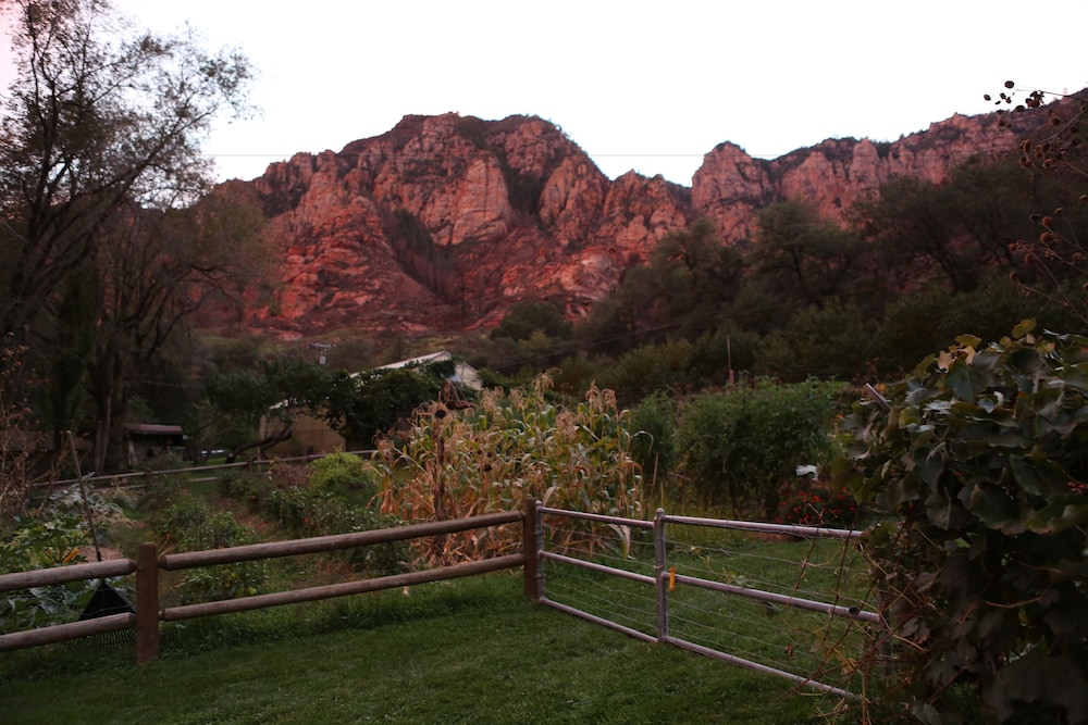 Orchard Canyon On Oak Creek 2018 Room Prices Deals Reviews Expedia Orchard Canyon On Oak Creek