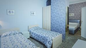 Desk, free cots/infant beds, free WiFi