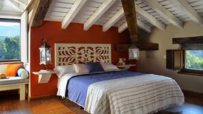 In-room safe, blackout curtains, soundproofing, free WiFi