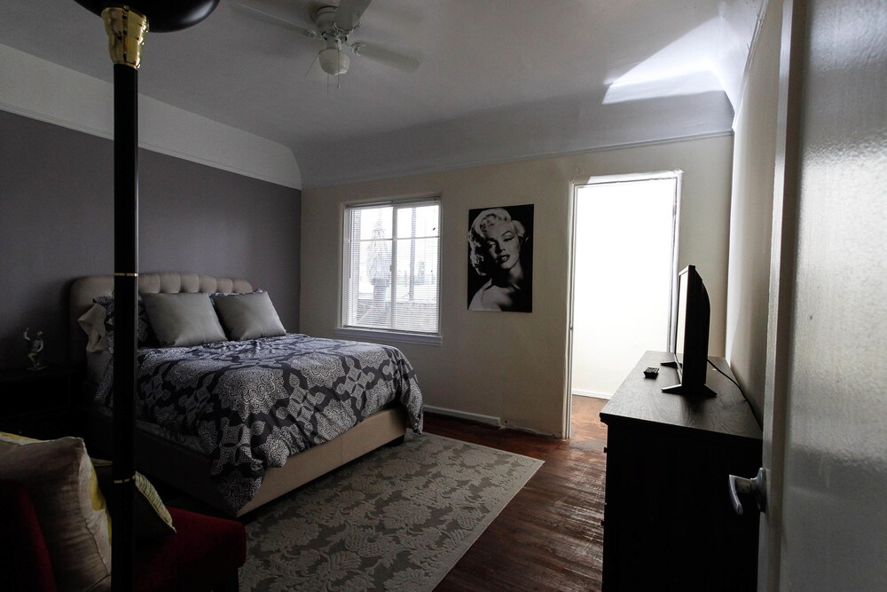 furnished los angeles apartments 2018 room prices deals reviews