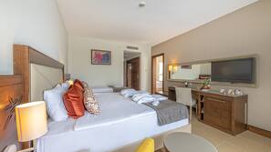 Premium bedding, minibar, in-room safe, desk