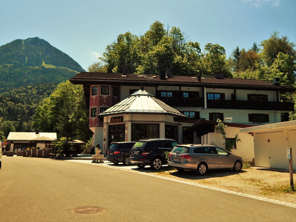 Hotel Königsseer Hof in Schoenau am Koenigssee | Best Rates & Deals on ...