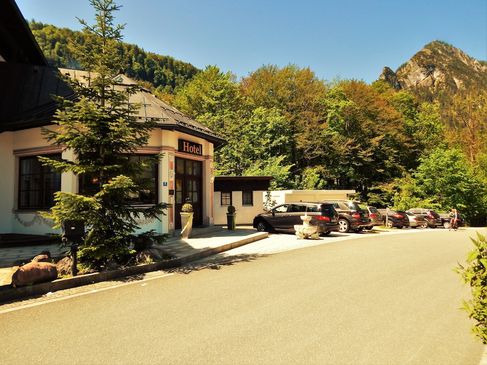 Hotel Königsseer Hof in Schoenau am Koenigssee | Best Rates & Deals on ...
