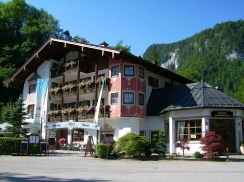 Hotel Königsseer Hof in Schoenau am Koenigssee | Best Rates & Deals on ...
