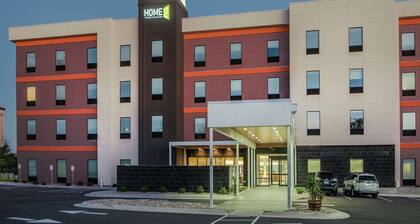 Home2 Suites by Hilton Austin Airport