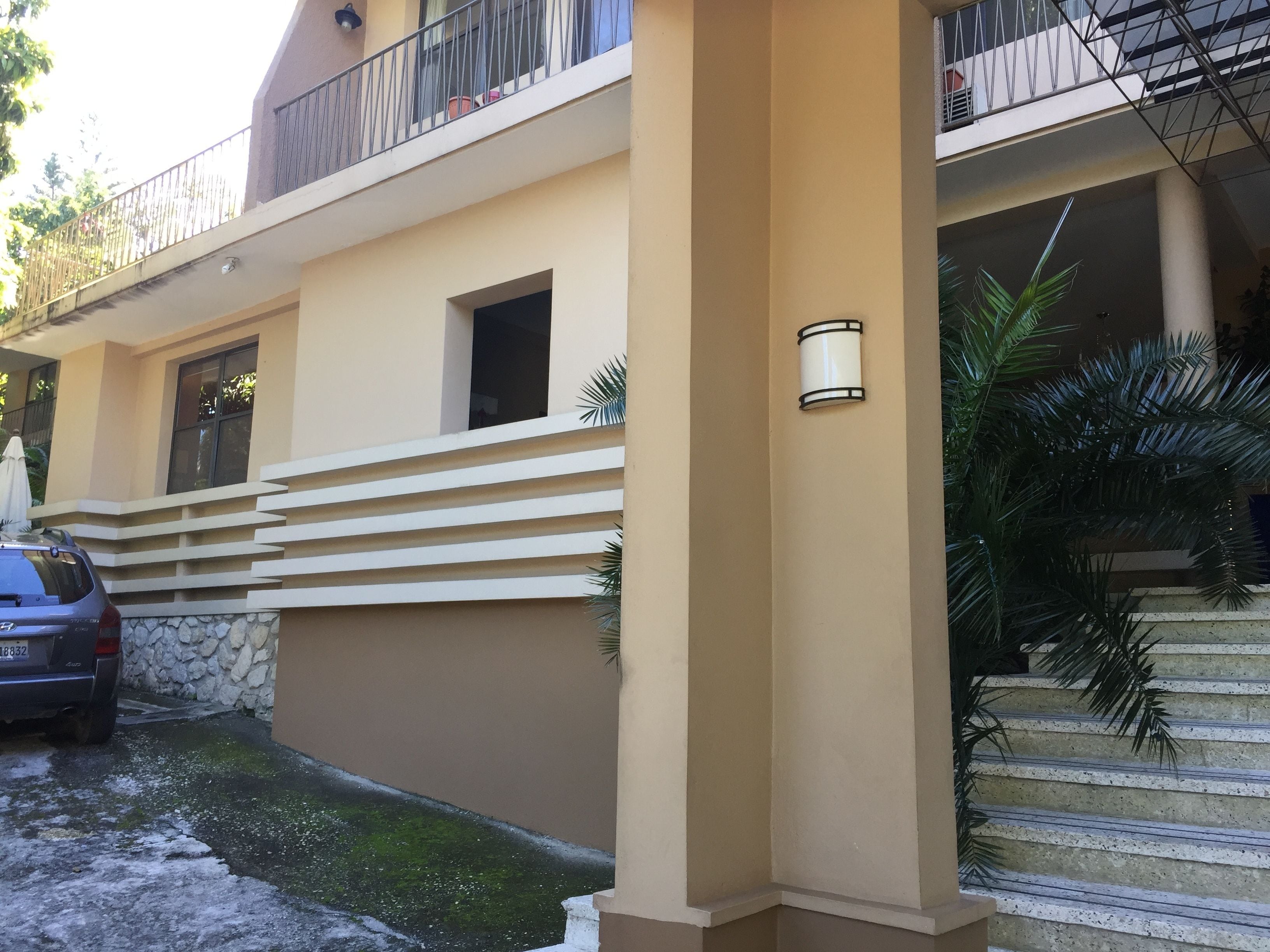 Palm Inn Hotel in Port-Au-Prince, Haiti